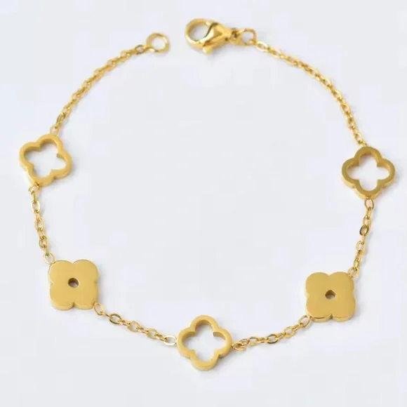 Alhambra style Necklace and earrings Set Lucky Clover

Stainless Steel - Picture 6 of 15